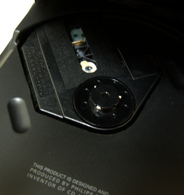 久々のポータブルCD PHILIPS AZ6821 〜vintage portable cdplayer