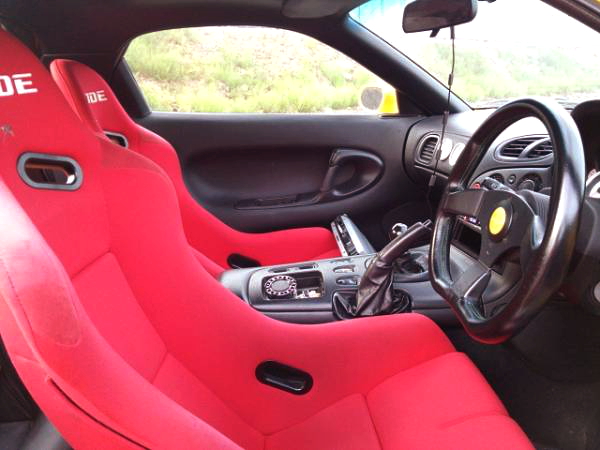 RE雨宮製作!頭文字DプロジェクトD仕様!FD3S型マツダRX-7