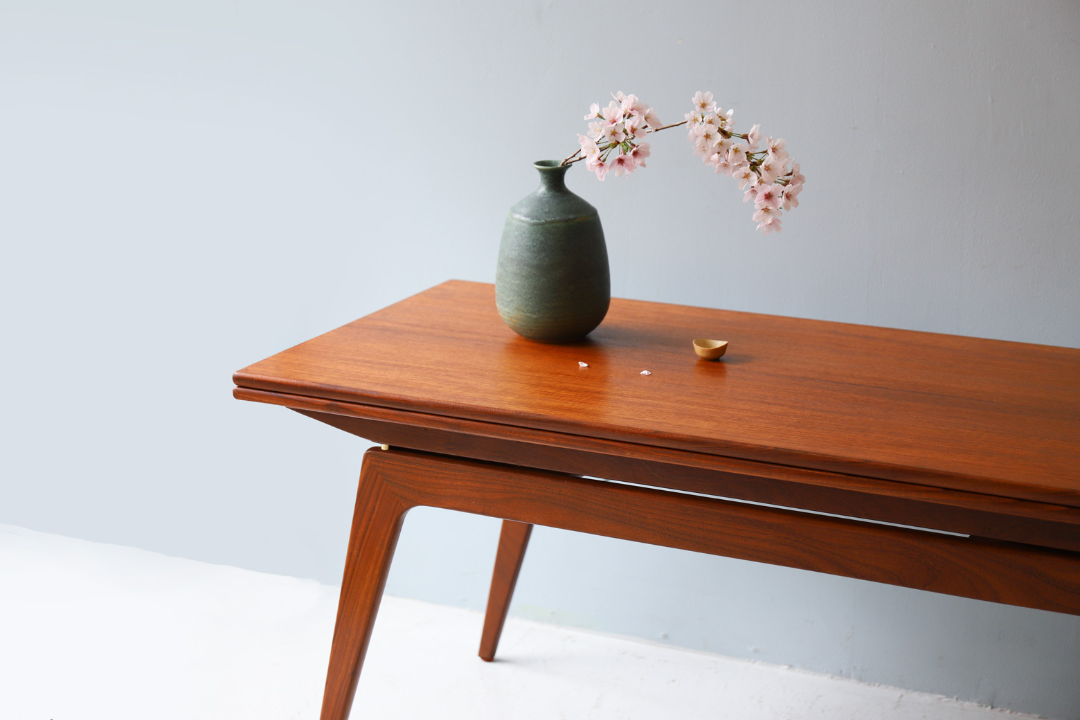デンマーク製 チーク エレベーターテーブル ACTUS取扱 北欧