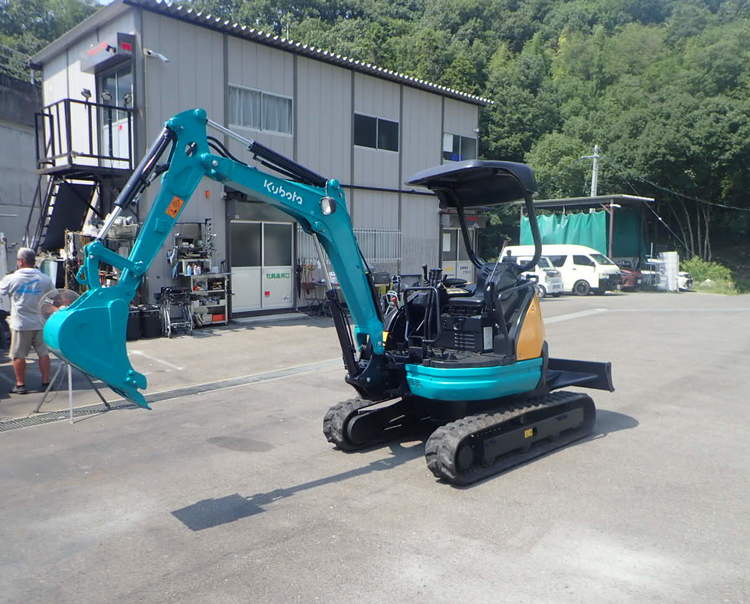 中古重機ユンボ販売！コマツ ミニ油圧ショベル バックホー PC27MR-1