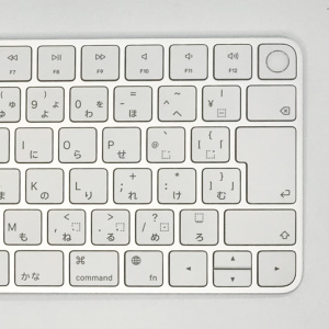 激安Apple Touch ID搭載 Magic Keyboard 日本語キー ( JIS ) A2449