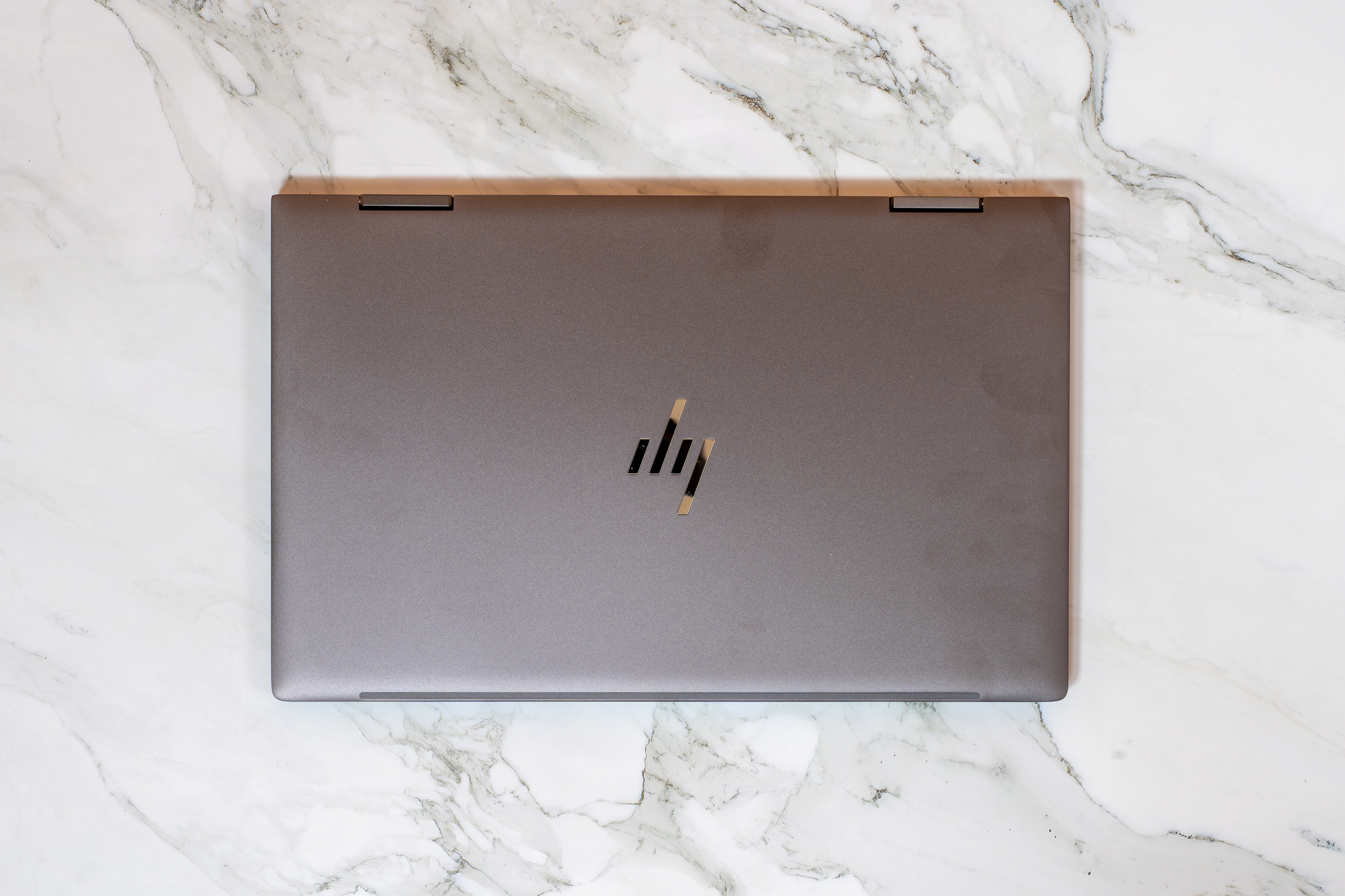 HP ENVY X360 13-ay0000 2020年モデルレビュー 最高の2-in-1