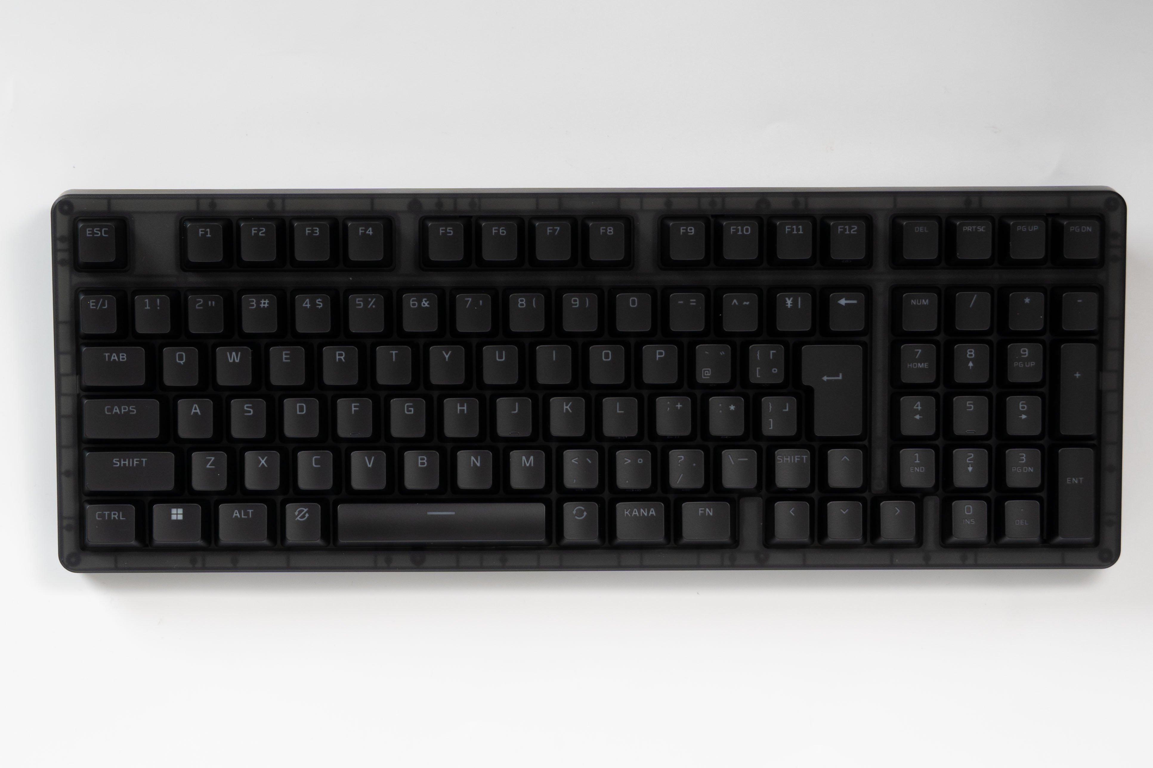 HyperX Origins 2 1800レビュー自分好みに仕上げられるコンパクト