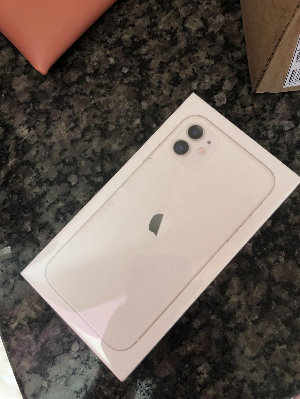iPhone 11 Apple 64GB branco, Tela de 6,1”, | Casas Bahia