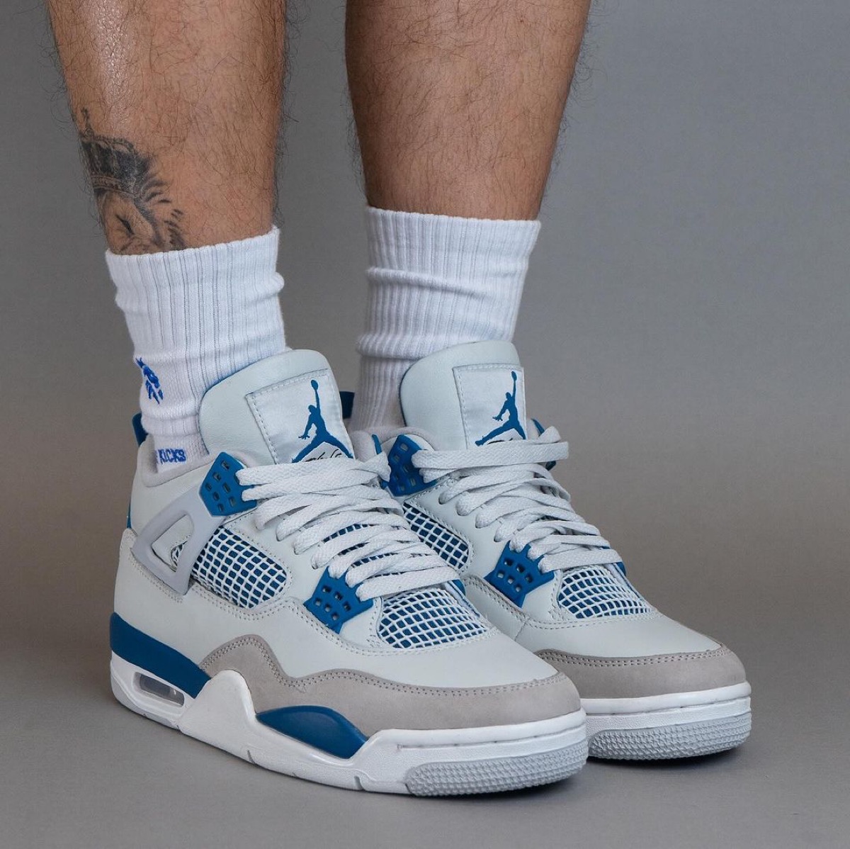 Nike Air Jordan 4 Retro “Military Blue”が国内5月4日に復刻発売