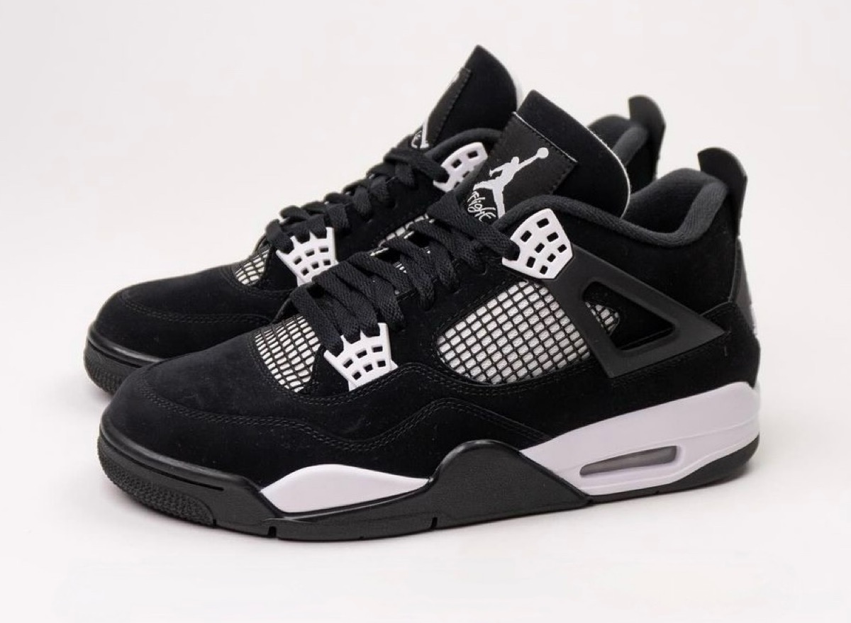 Nike Air Jordan 4 Retro “White Thunder”が国内8月24日に発売［FQ8138