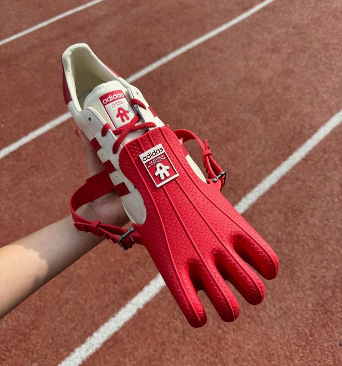 adidas x AVAVAV コラボコレクションが国内11月21日に発売 ［JP7141