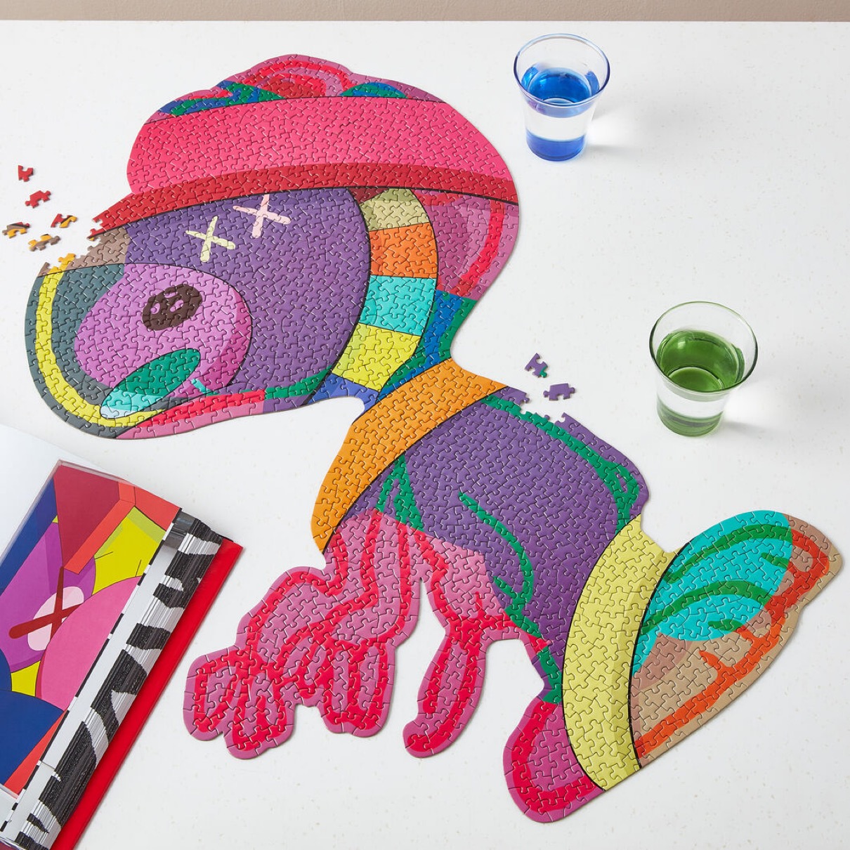 kaws パズル 単品右側 kaws-no-ones-home-puzzle-multi