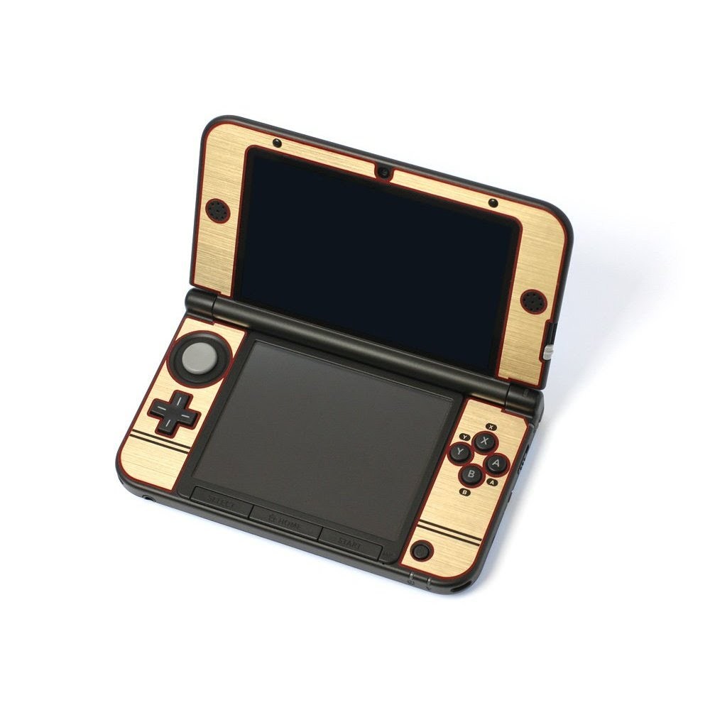 レトロでオシャレ! 思わず目を引く「ファミコン風ガジェット」8選（2/3