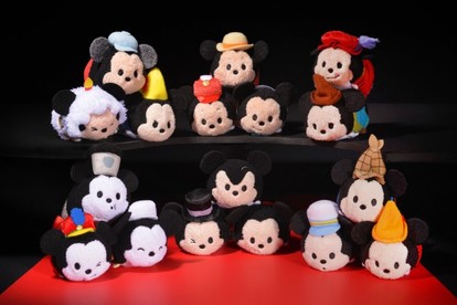 歴代ミッキーのぬいぐるみ・ツムツムが毎月発売! ディズニーストア
