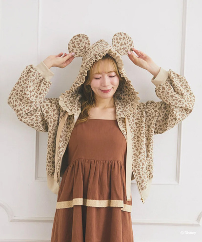 ディズニー】「ミッキーの耳付きパーカー」が可愛すぎる～♪ 秋の