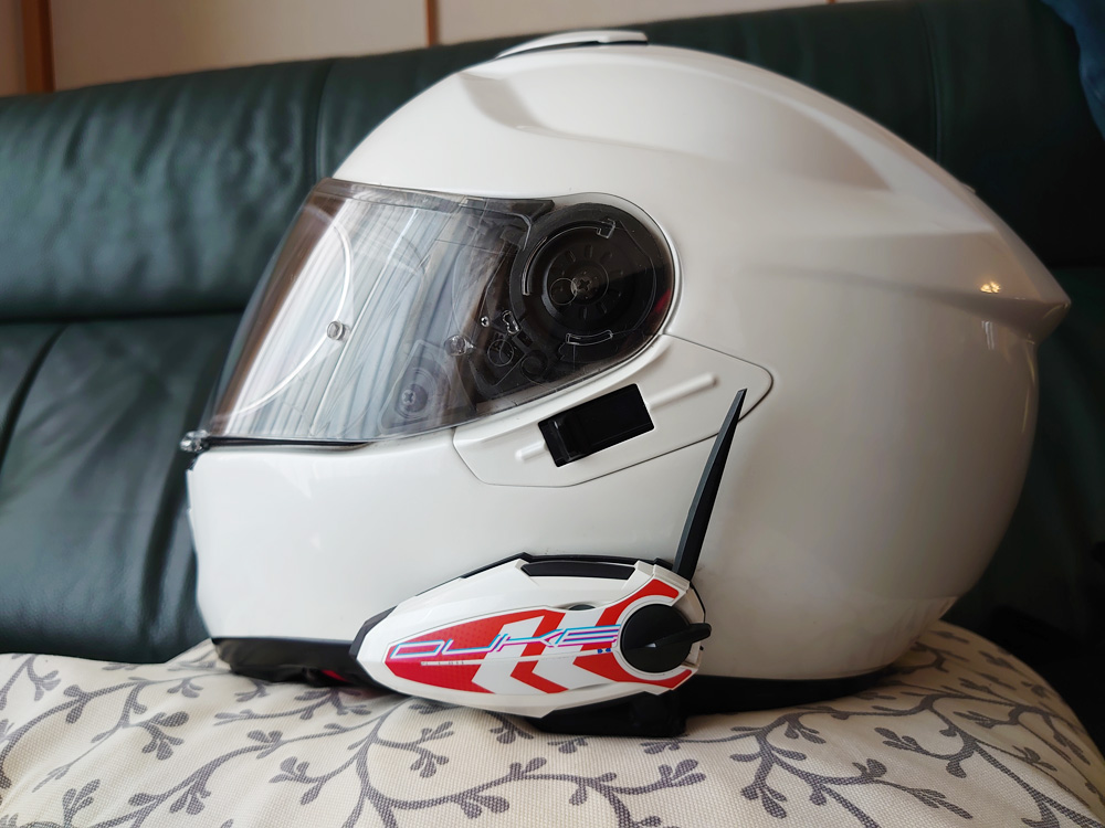 B+COM SB6X – バイクデカールのウラガミワークス