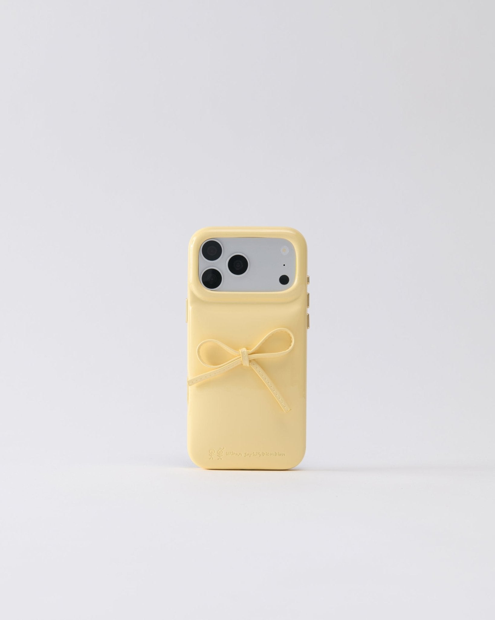 the-soap-case-delicate-bow-in-