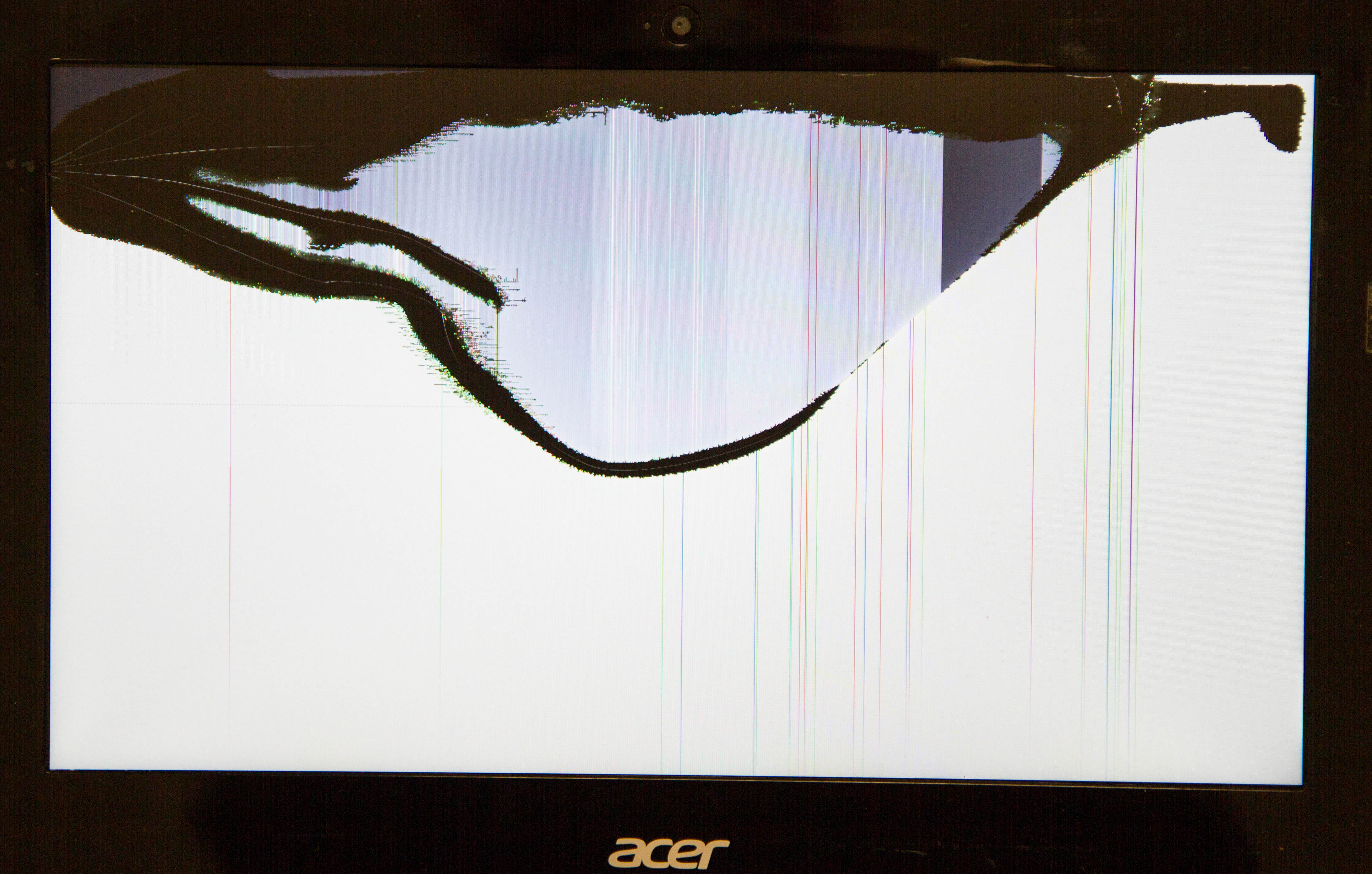 私の液晶パネルが割れているかどうかはどのように伝えることができます