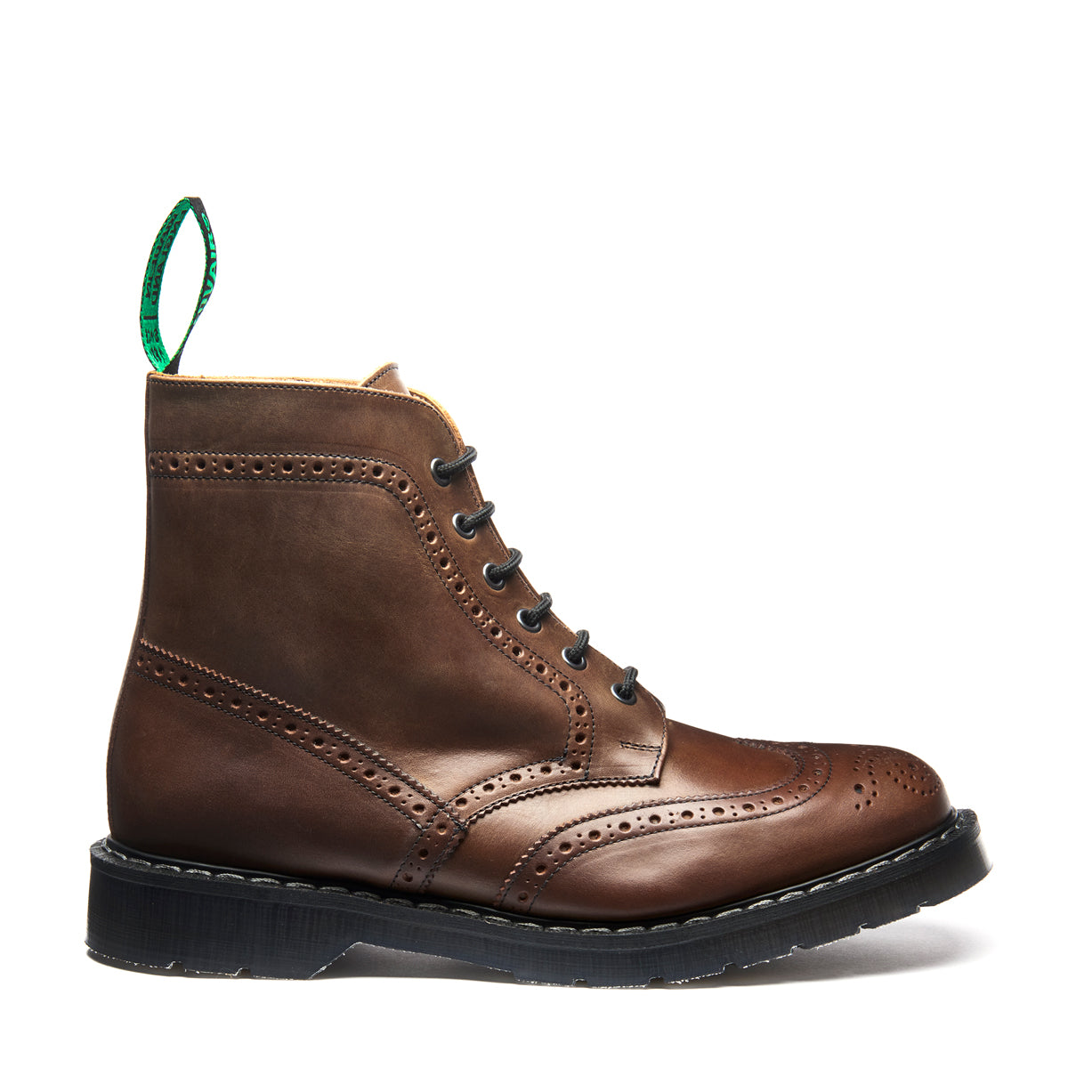 Gaucho Crazy Horse 6 Eye Brogue Boot | Solovair | Handmade in