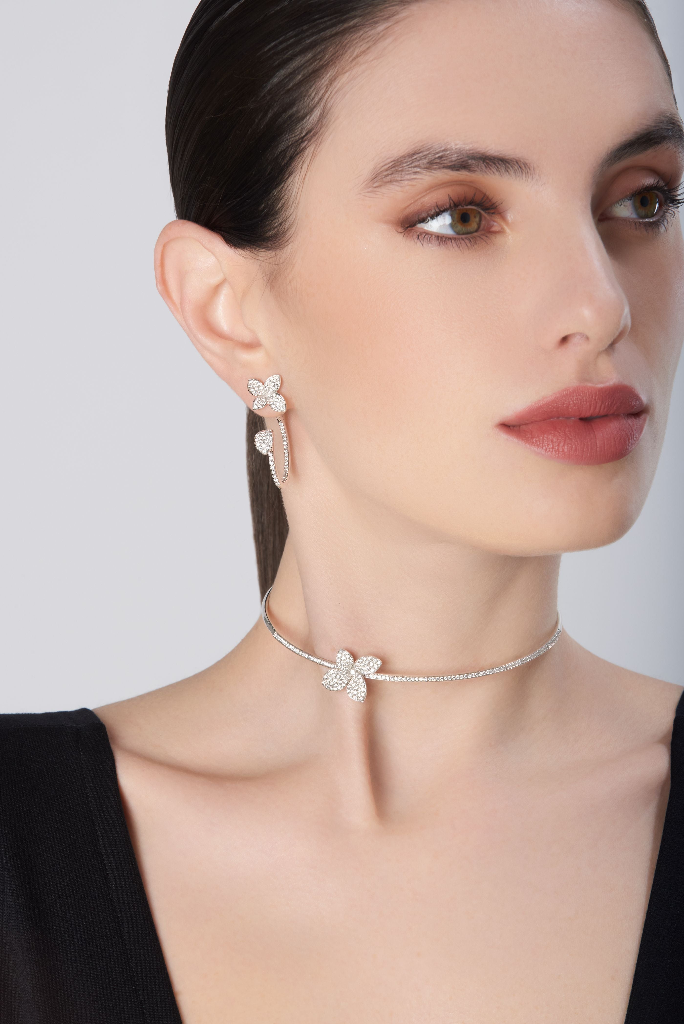 Petit Garden Choker in 18k White Gold & Diamonds | Pasquale Bruni