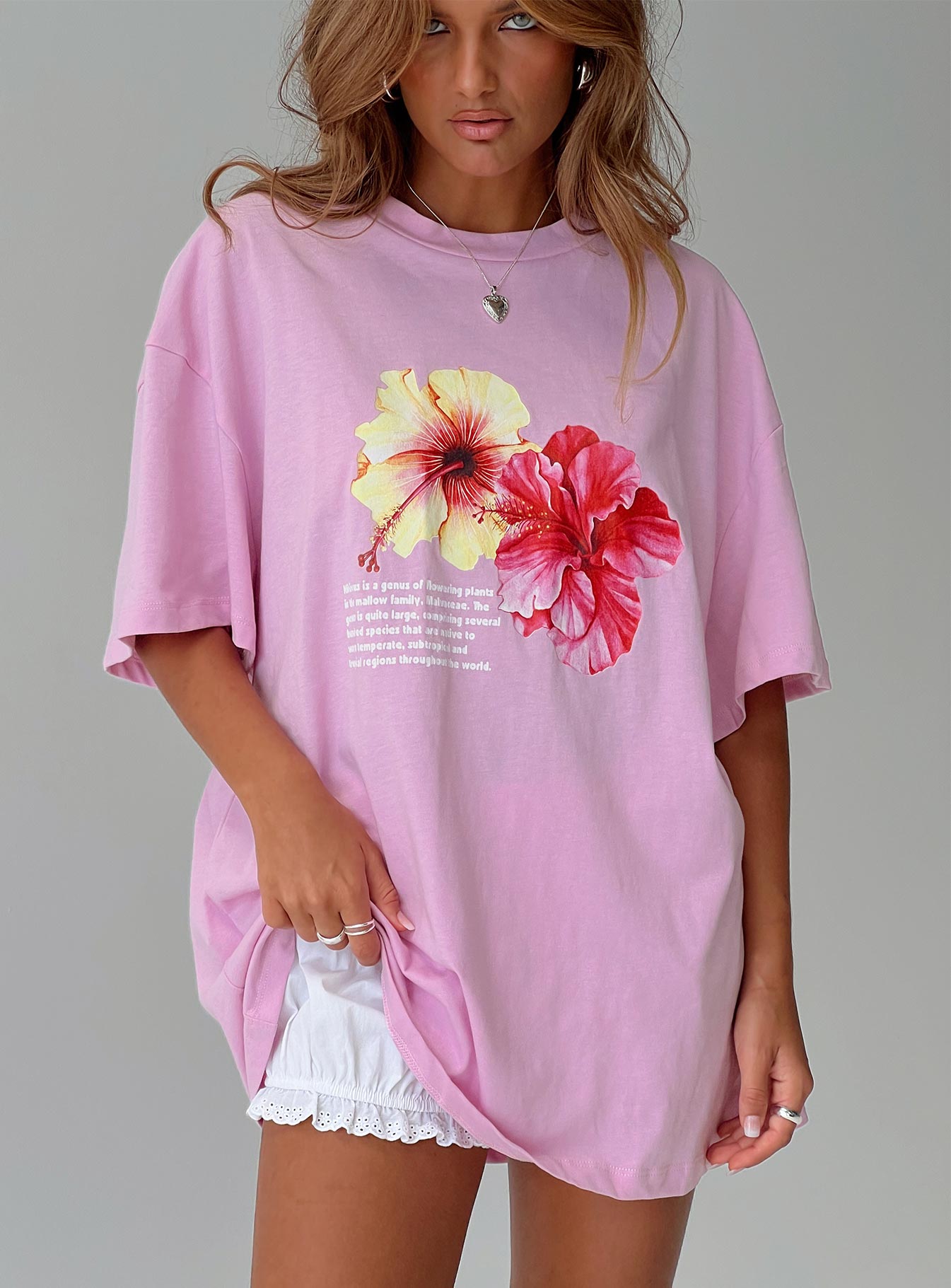 Hibiscus Haven Oversized Tee Pink | Princess Polly