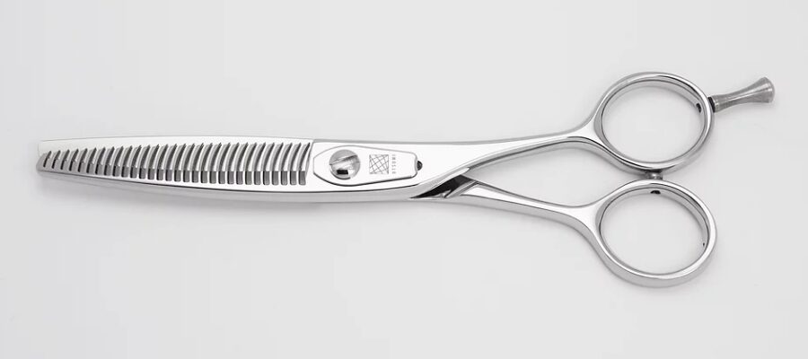 AT30 – 内海［理美容］