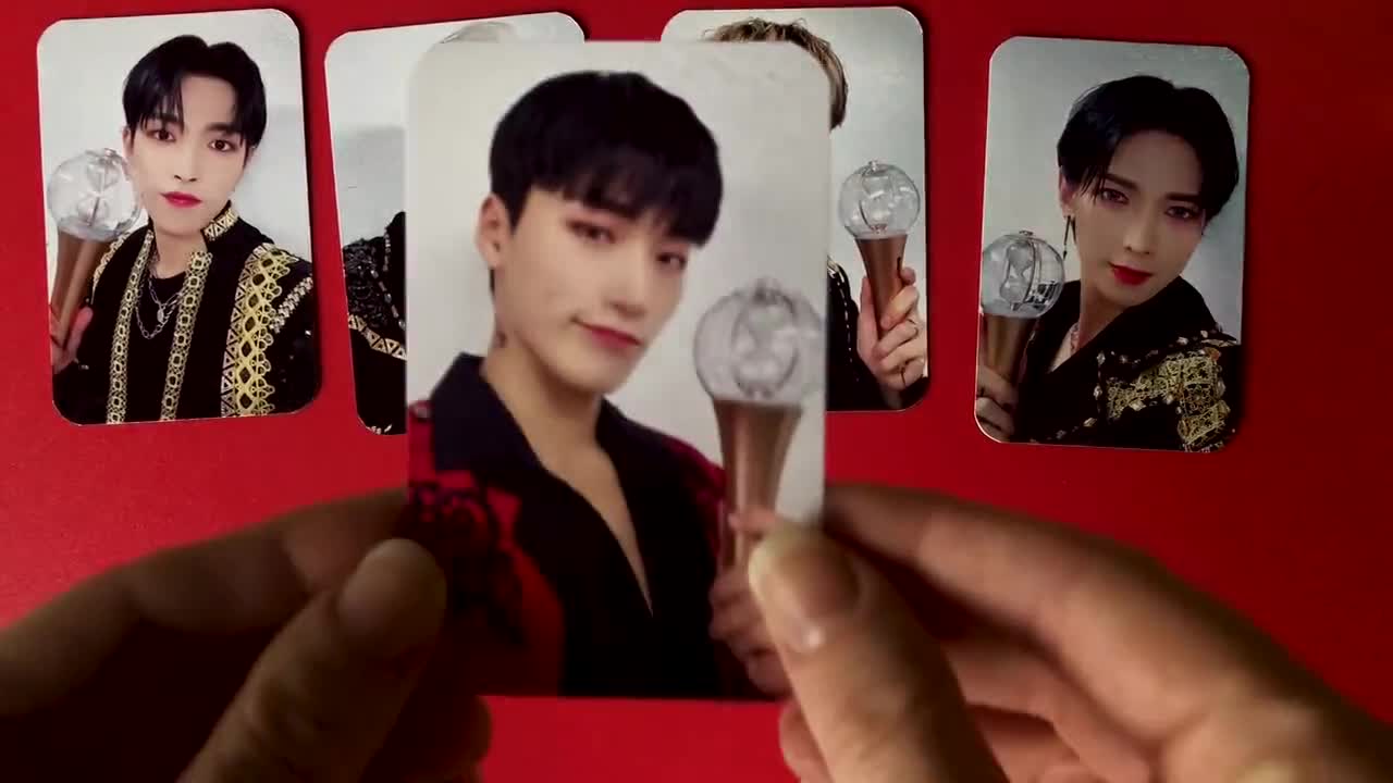 ATEEZ Double-sided Lightstick Photocard Set - Set of All 8 Members