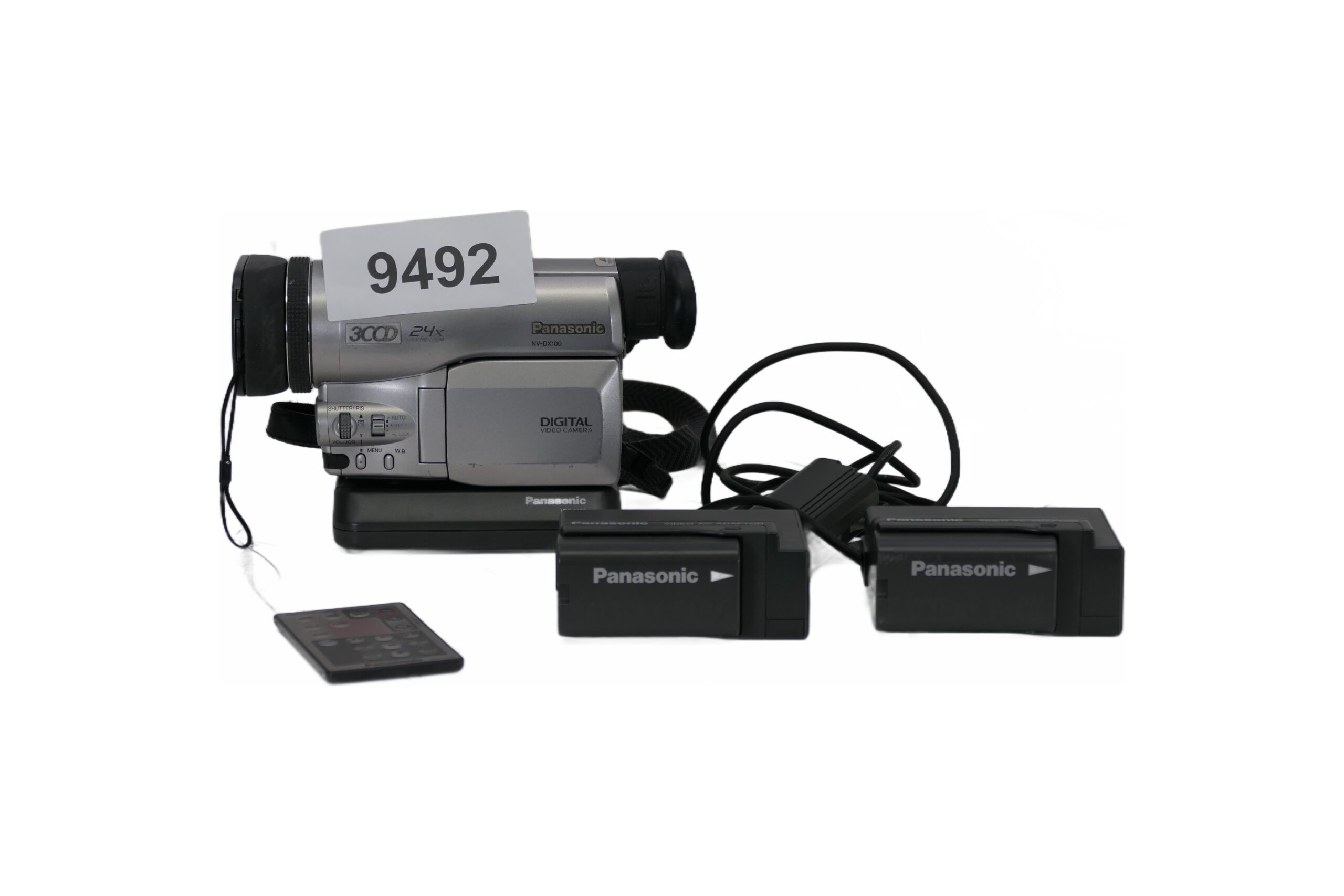 miniDVのダビングに Panasonic ビデオカメラ NV-GS100