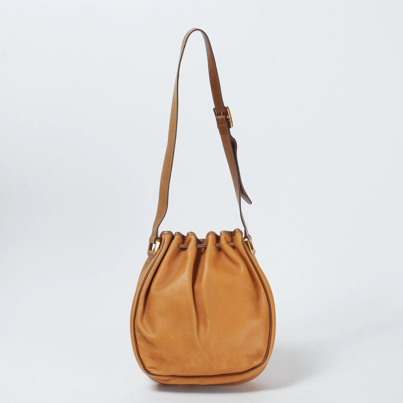 LOEWE/ロエベ】アナグラム 巾着型 ショルダーバッグ キャメル｜ヴァル