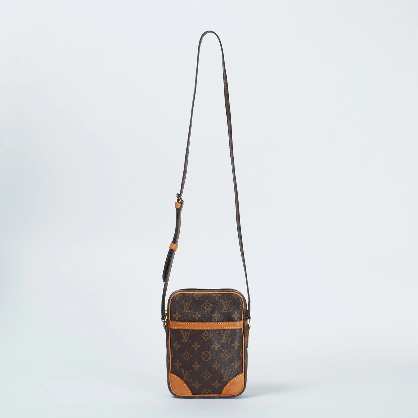 LOUIS VUITTON/ルイヴィトン】モノグラム ダヌーブ ショルダーバッグ