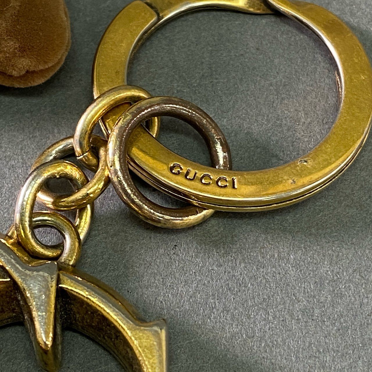 a17 GUCCI グッチ ダブルG キーホルダー ゴールド キーリング チャーム