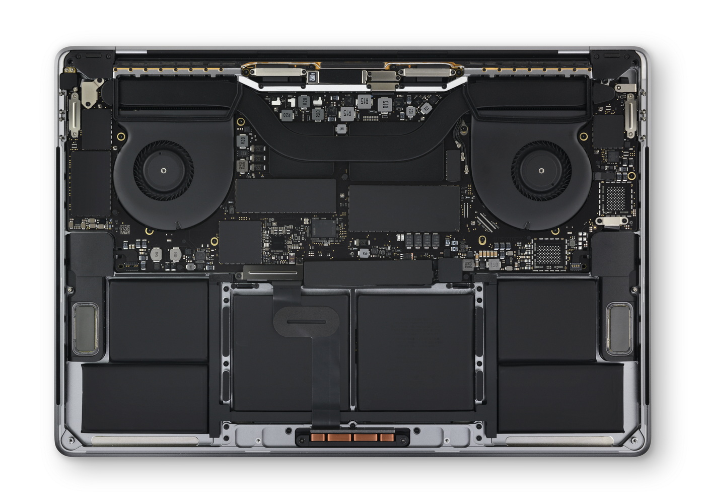 2021 MacBook Proの分解: 2016年の良きタイムラインに返り咲いた新