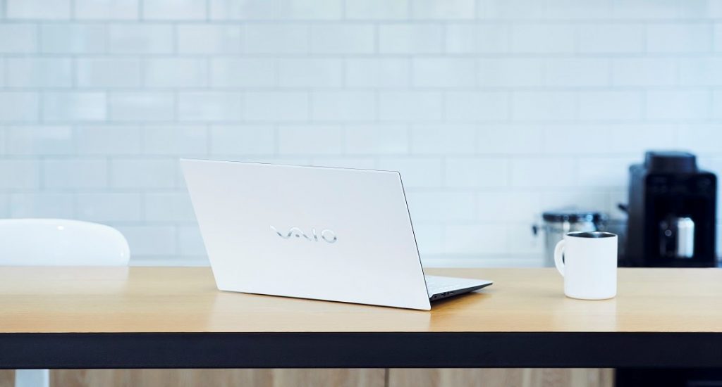 個人向けに15.6型大画面ノートPC「VAIO FL15」を発売 - VAIO公式サイト