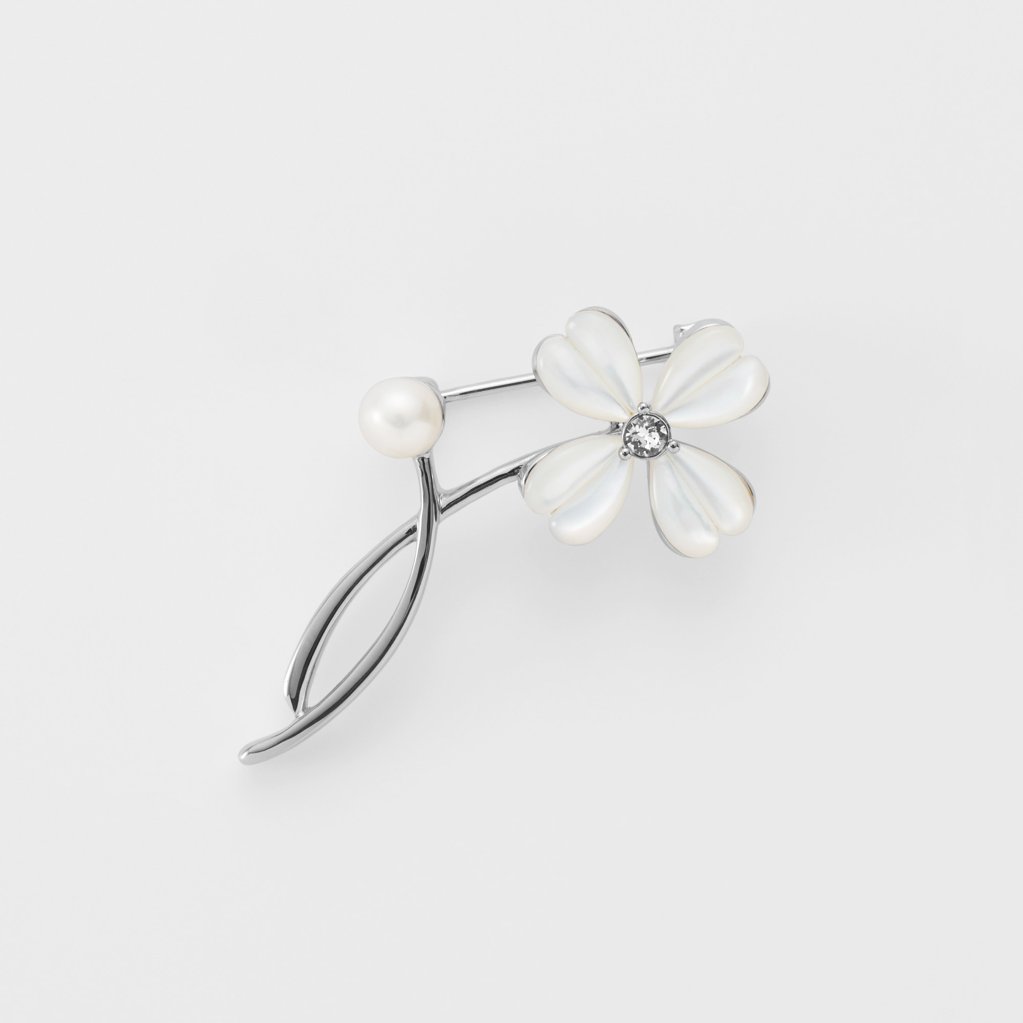 VBMV6234__MP シェルクローバー ブローチ｜ブローチ｜ヴァンドーム