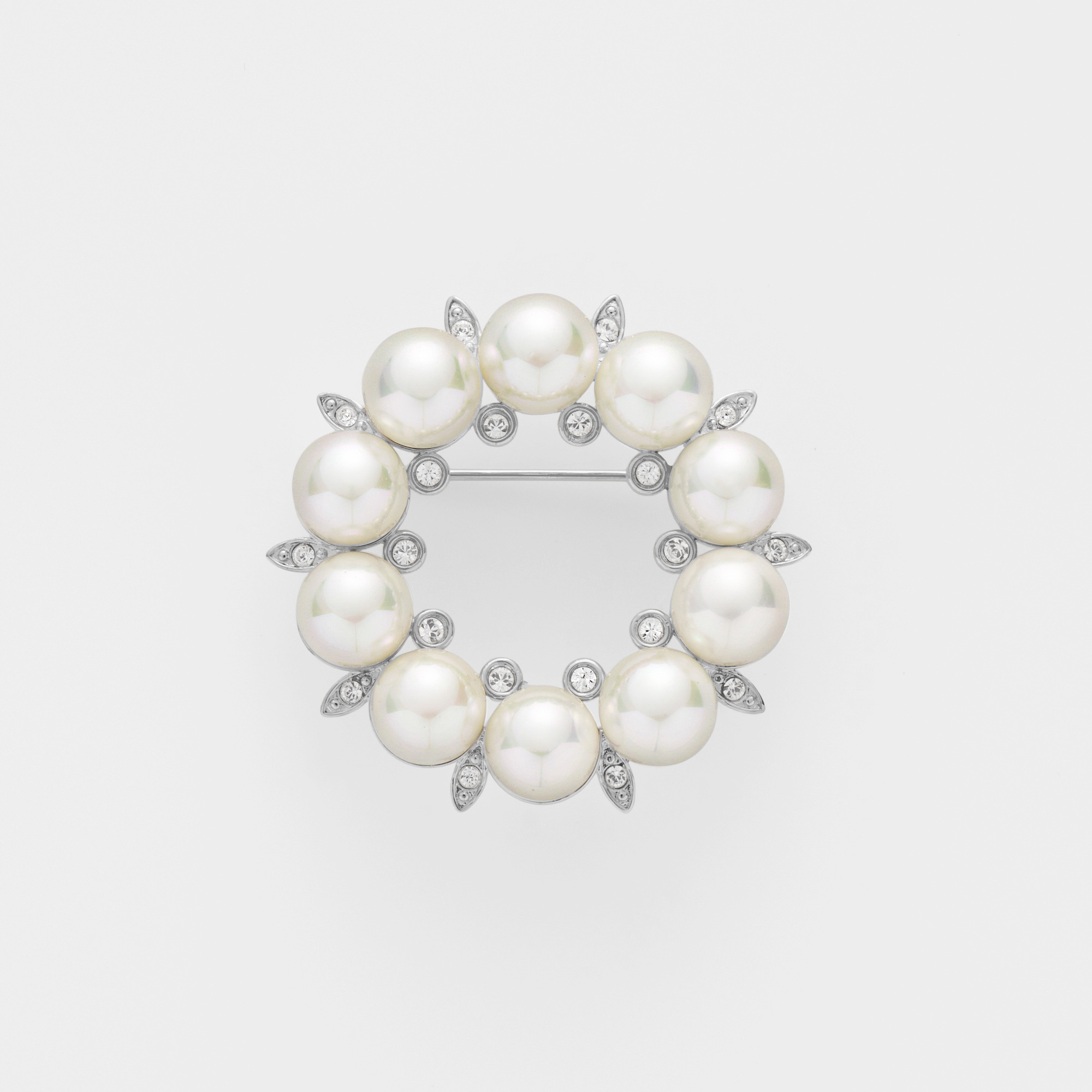 VBPV6017__UW 貝パール ブローチ｜ブローチ｜ヴァンドームブティック