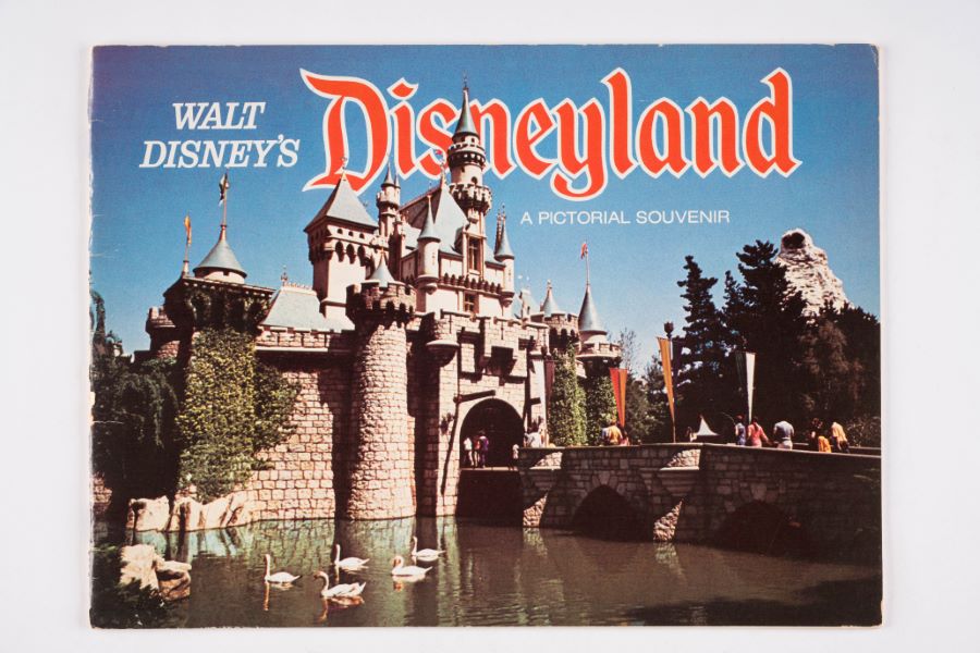 Walt Disney's Disneyland: A Pictorial Souvenir Book (1975) - ID