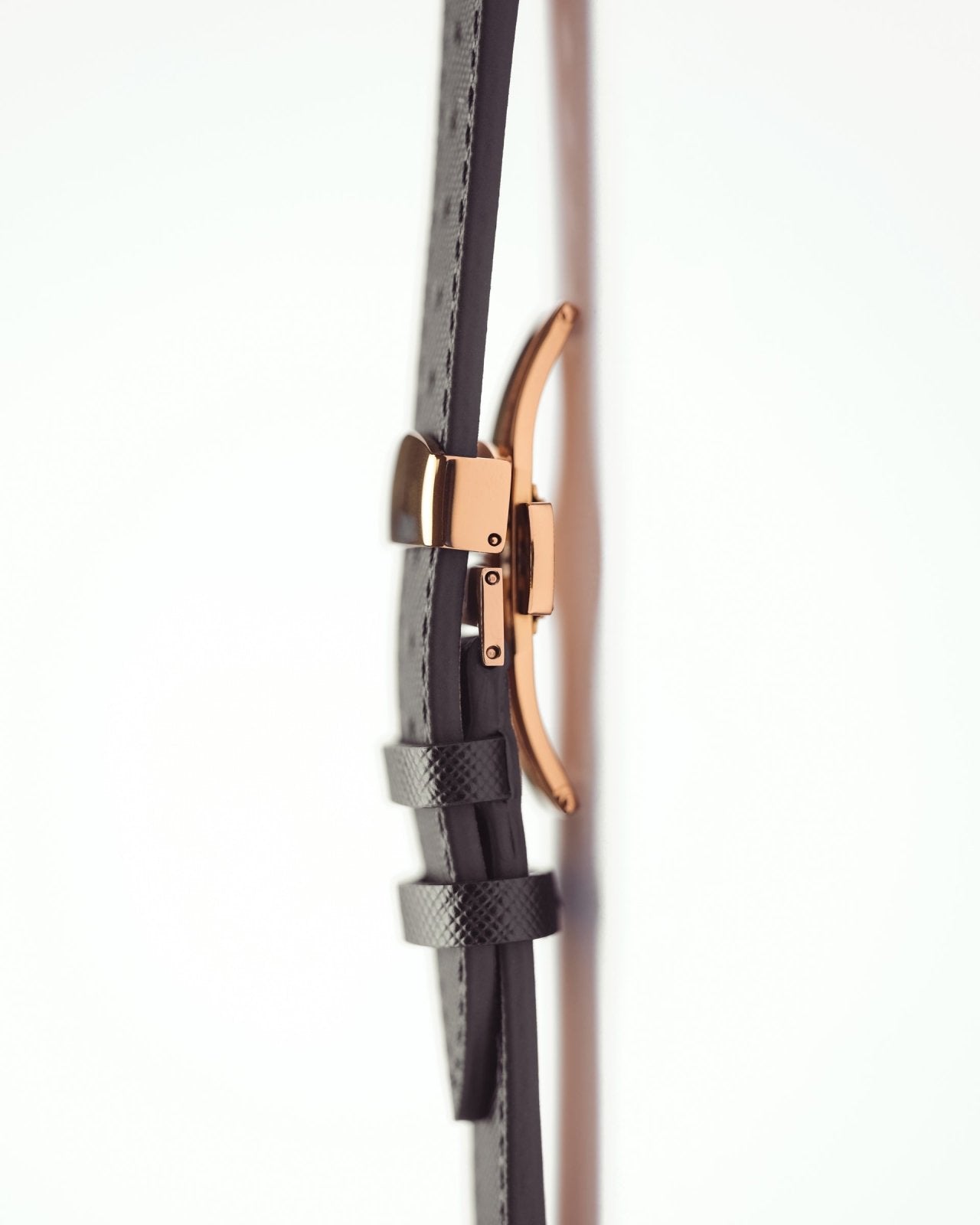 VERO X Wildwood Studio Edition Bronze – VERO Watch Company