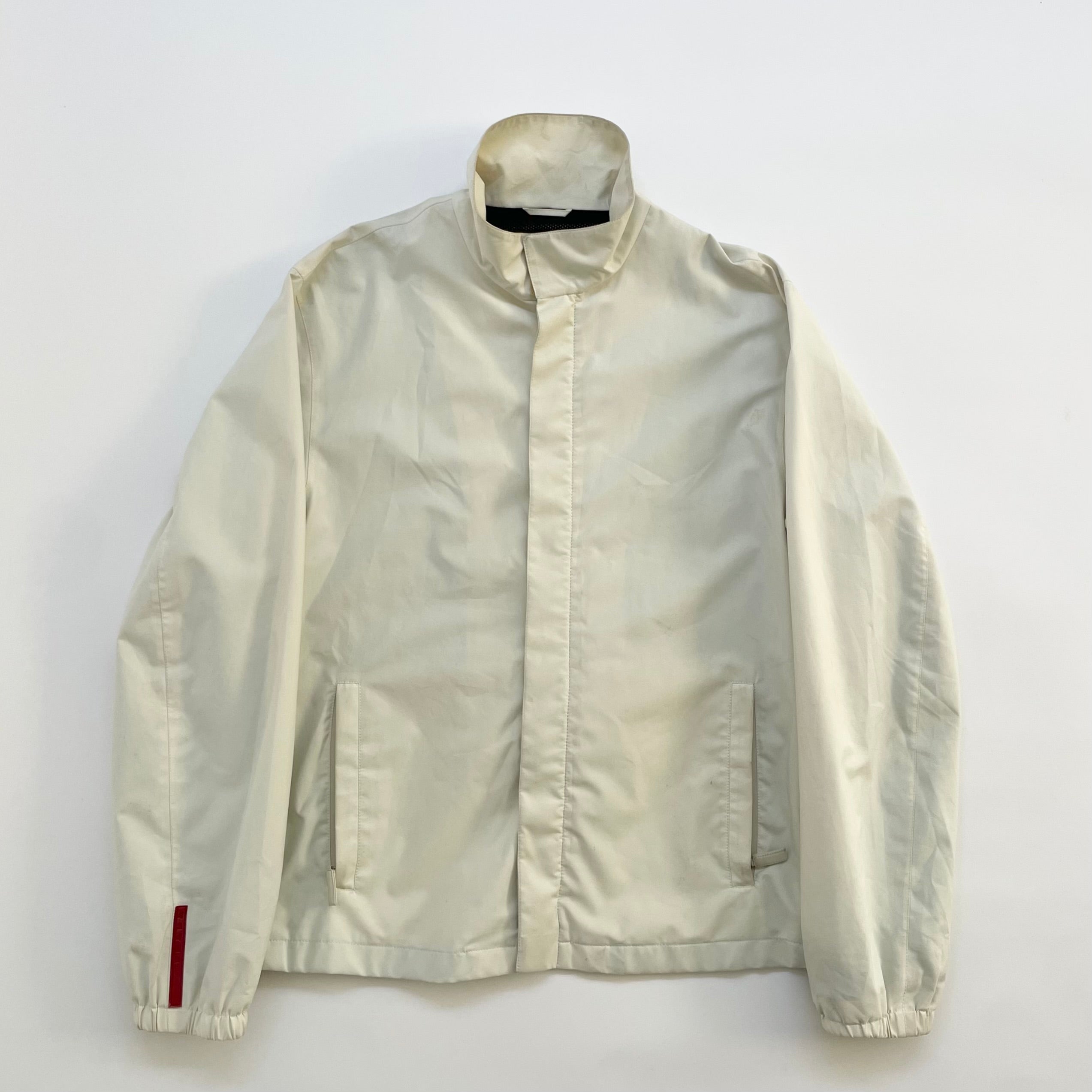 A87FF962-236F-4C24-BC82-