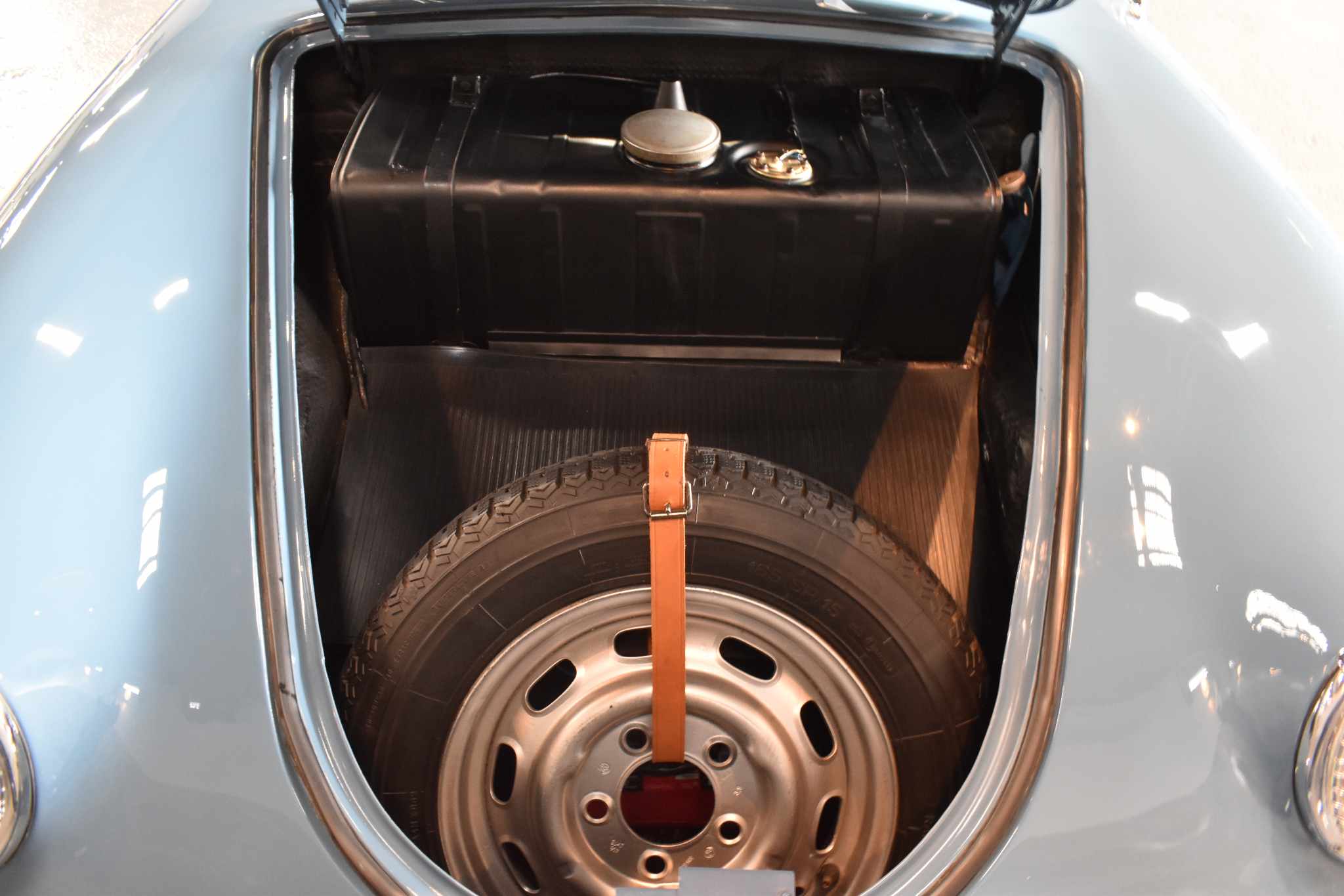 1961年 ポルシェ356Bクーペ - Vintage Car VISCO｜北九州市小倉の