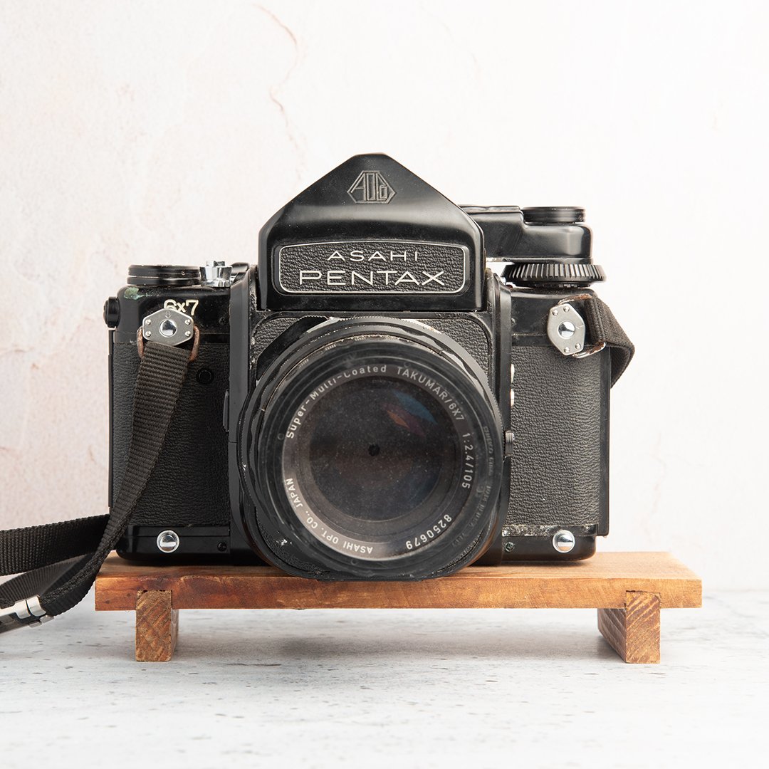 Asahi Pentax 6×7 Vintage Camera - Vintage and Antique Cameras for