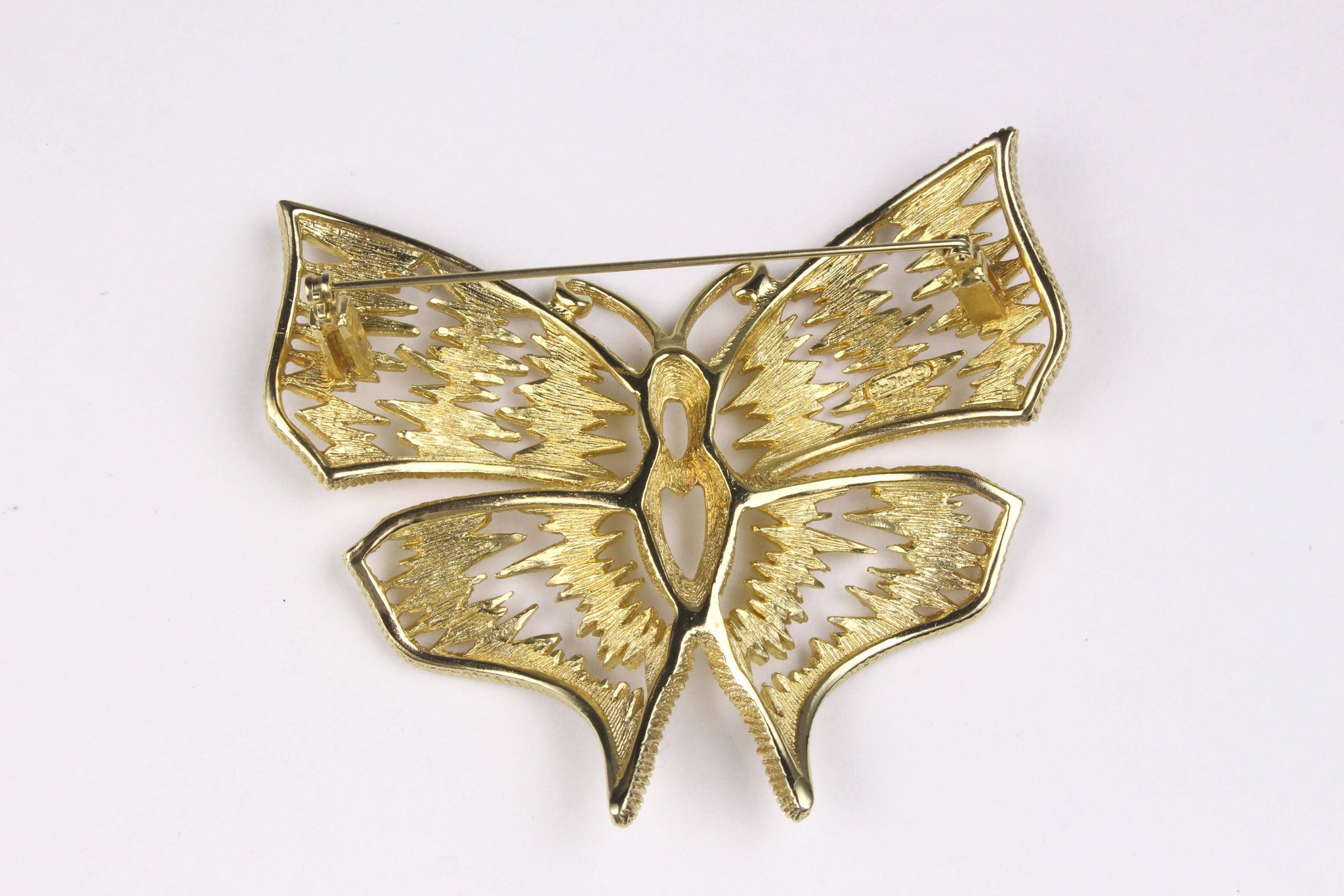 CHRISTIAN DIOR butterfly brooch – Vintage Carwen