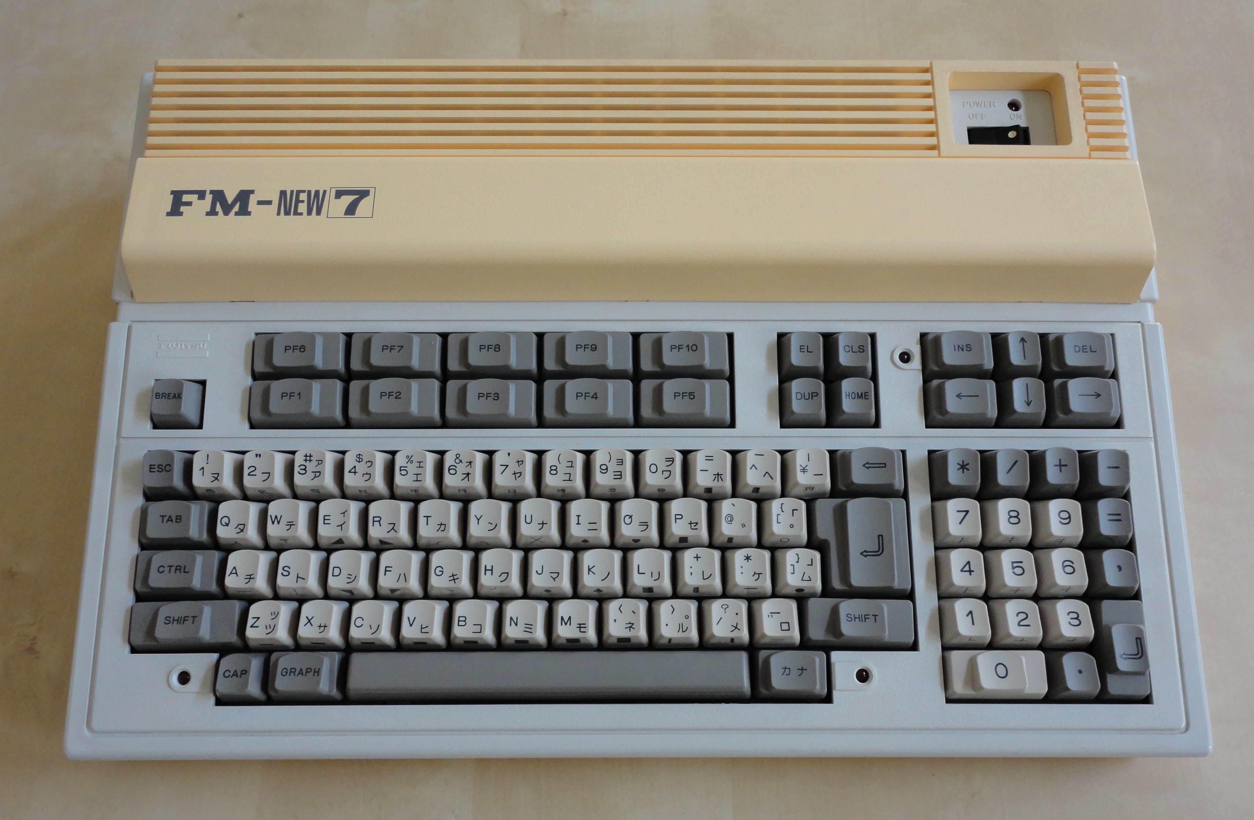 Fujitsu FM-NEW 7 | Vintage CPU