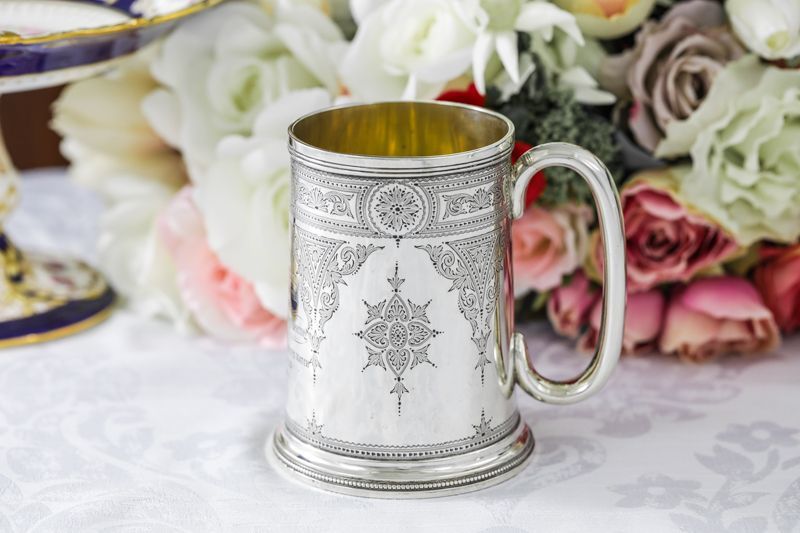 純銀製（925）1889年 ハンドエングレービング ビール用 マグカップ
