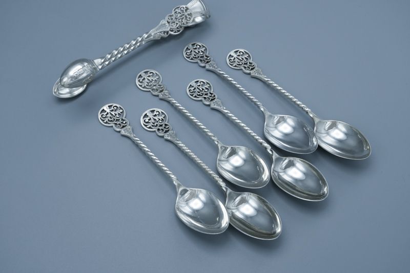 アンティークシルバー、アンティーク銀器 純銀製(925) 1896年 美透かし