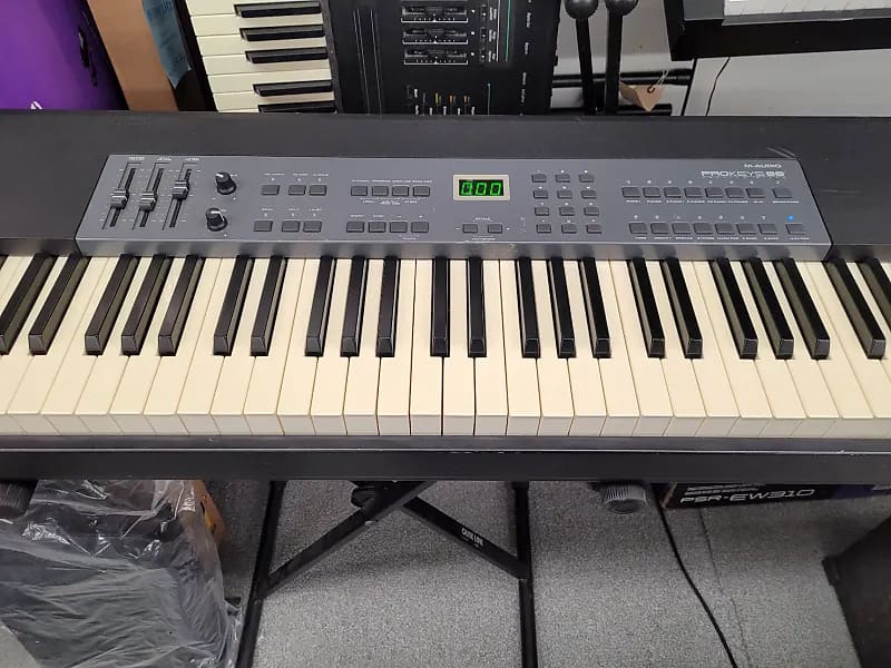M-Audio Prokeys 88 Digital Piano Black Price $199 - Victor Litz