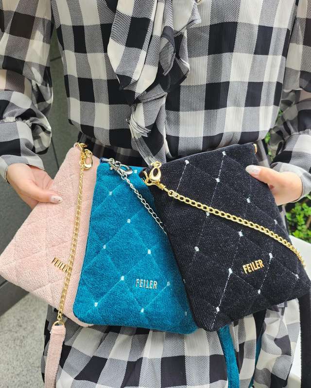 モフモフネコチャン バッグ L/MNC-260285（WEB限定）(ペールパープル