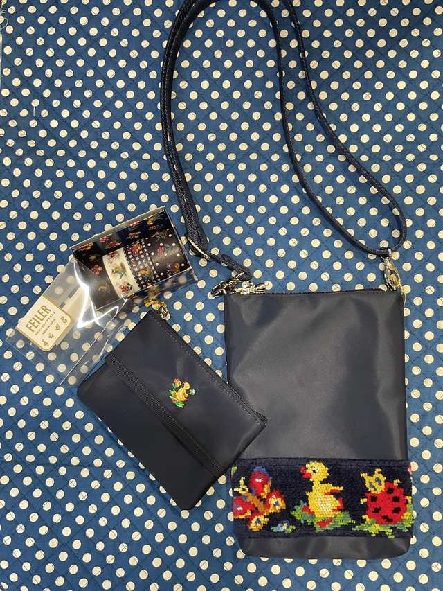 ハイジ マルチケース HE-186007（銀座・WEB限定）(グレー): FEILER