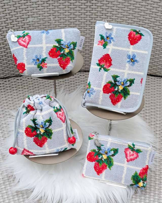 ハイジ マルチケース HE-186007（銀座・WEB限定）(ベージュ): FEILER