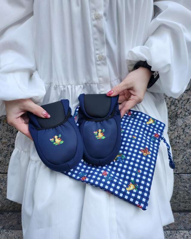 モンプティルル ハンカチ(ライトグレー×レッド): FEILER｜フェイラー