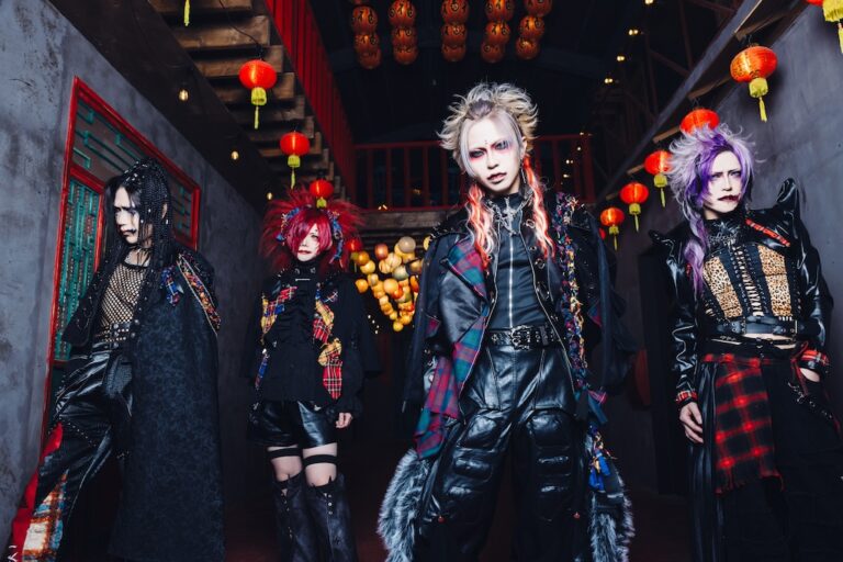 ダウト、ヴィジュアル系初！ ご当地ソングで全国制覇！ – ROCKの総合