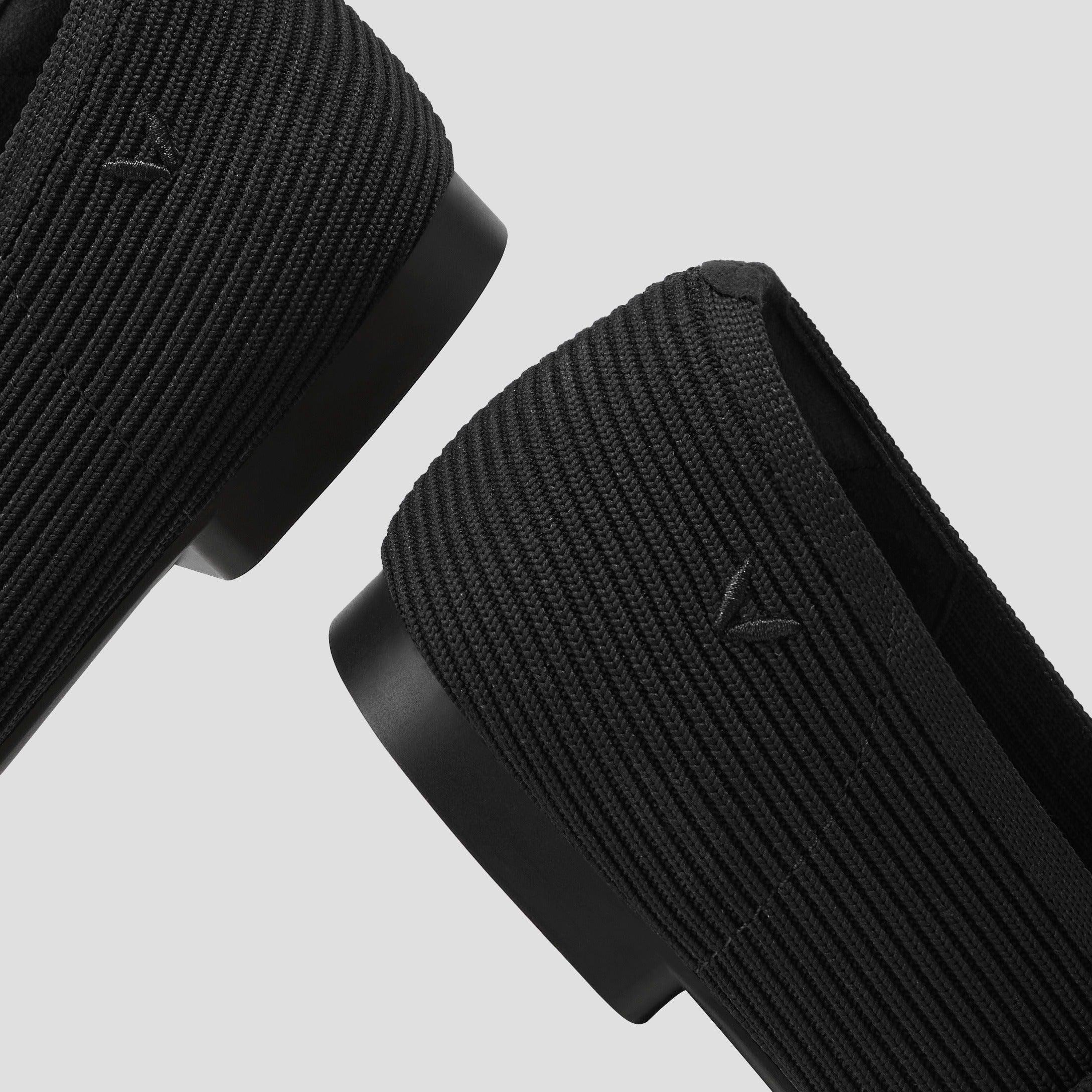 Margot™ Mary Jane]スクエアトゥ メリージェーン フラットシューズ