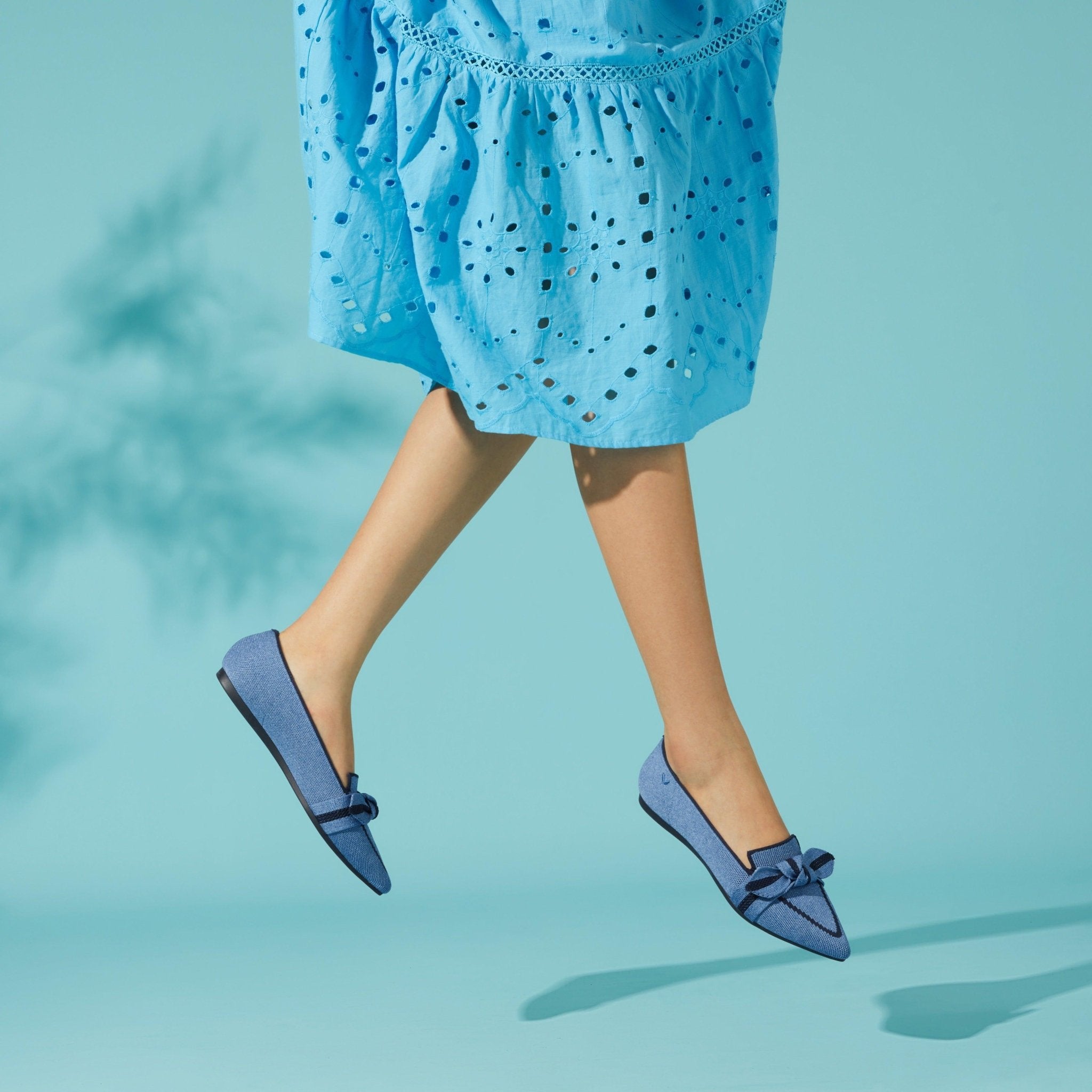 Michelle] ポインテッドトゥ リボン付き ローファー – VIVAIA JAPAN