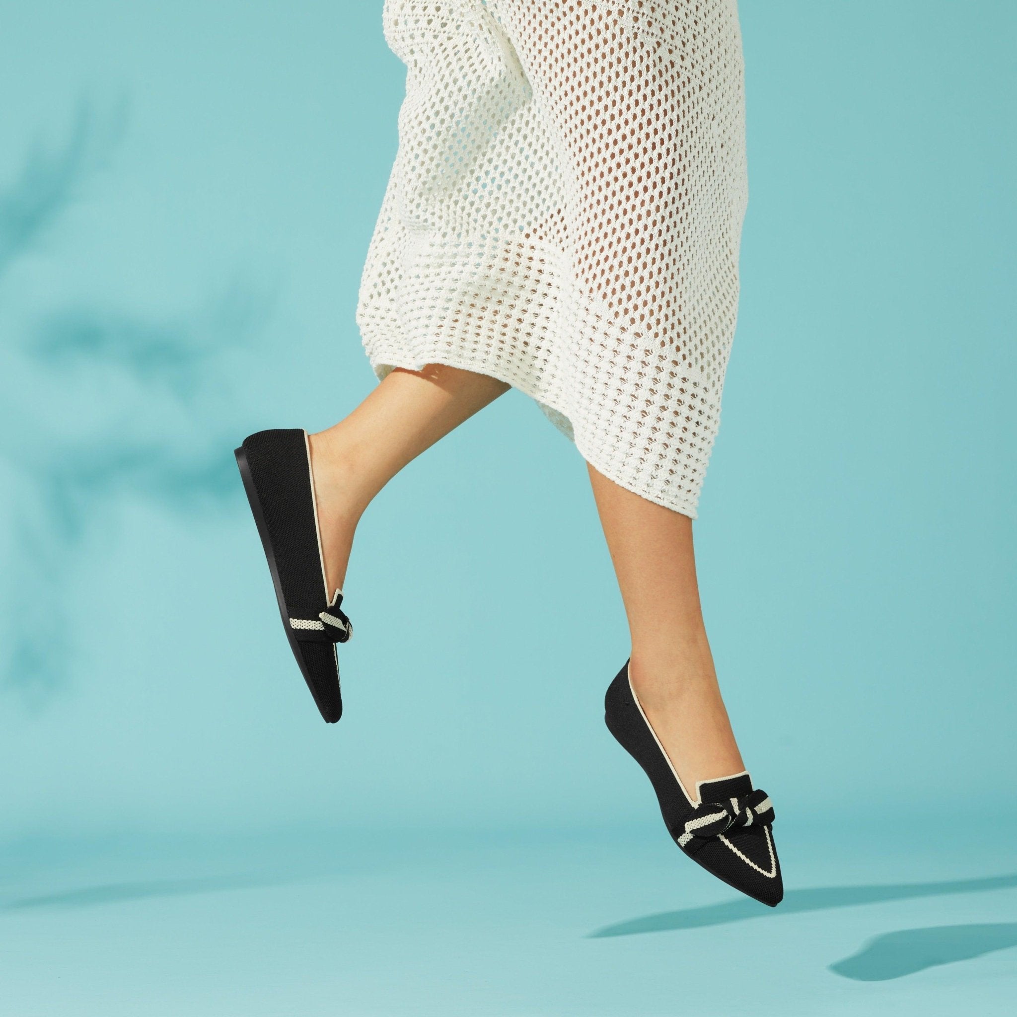 Michelle] ポインテッドトゥ リボン付き ローファー – VIVAIA JAPAN