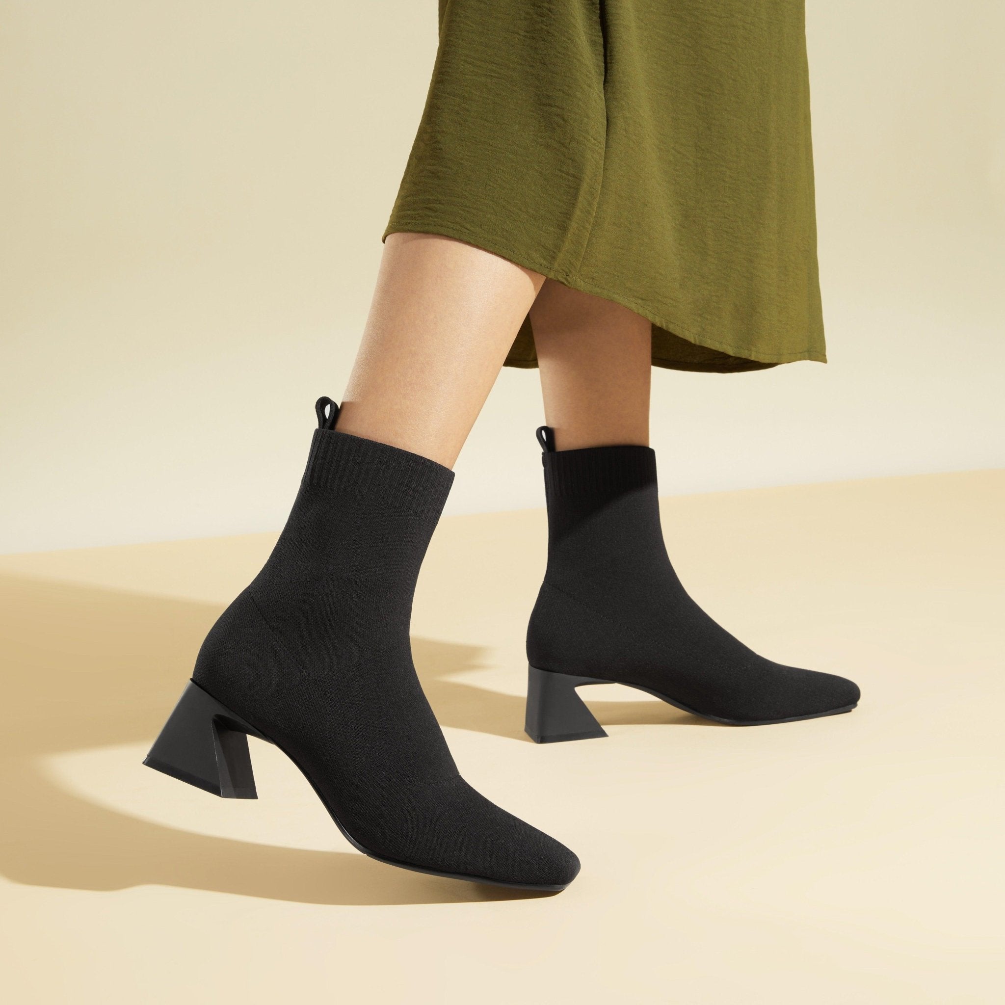 Regina Pro] Square toe water-repellent short boots – VIVAIA JAPAN